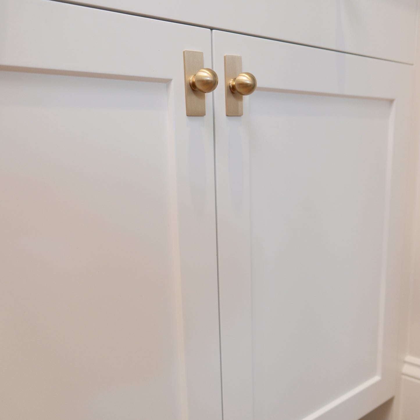 Classic Ball Knob
