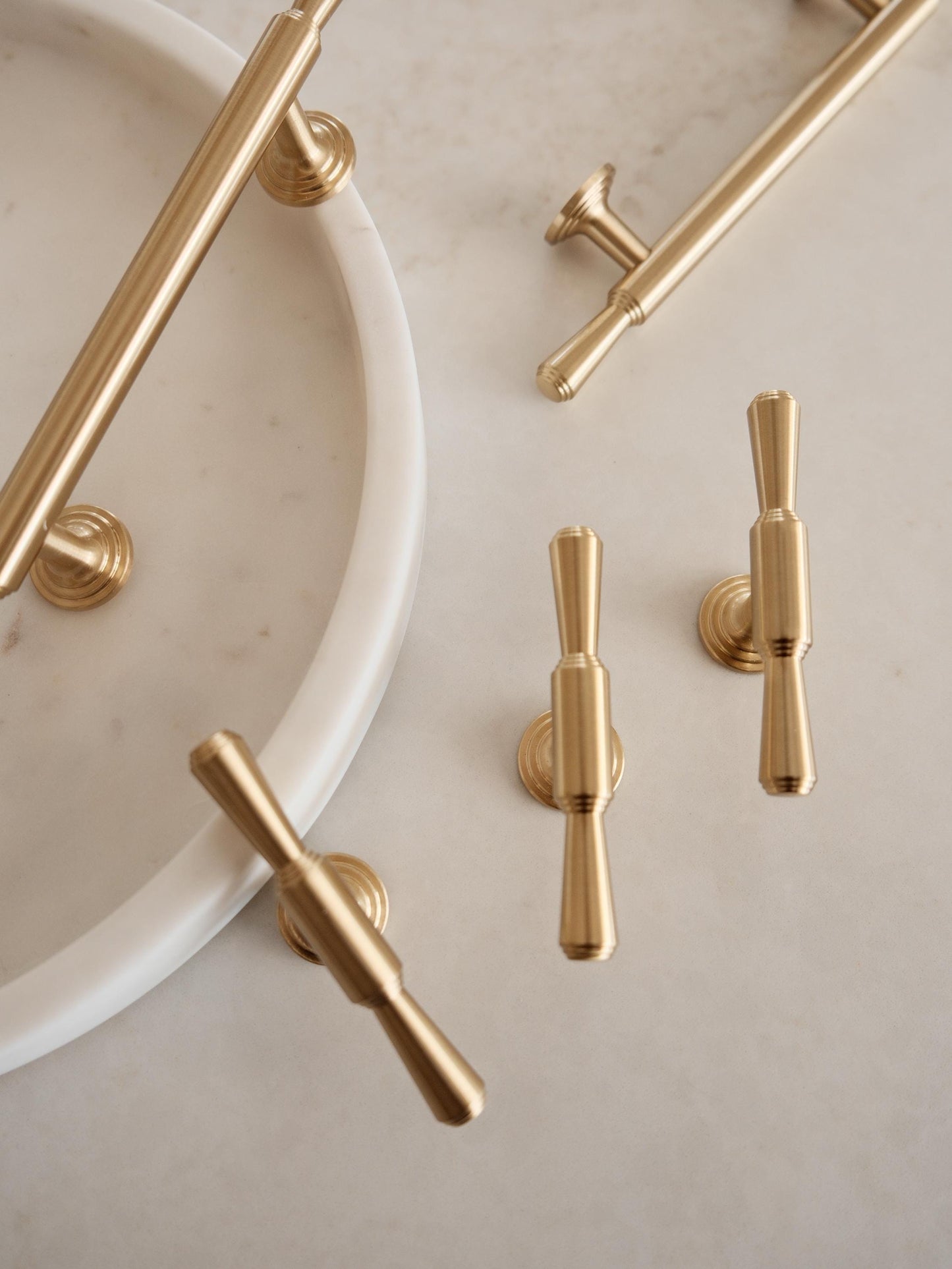 Louise T- Bar Knob