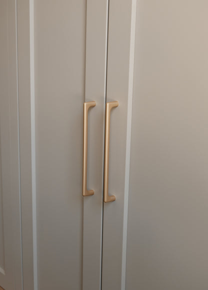Brass Moda Pull